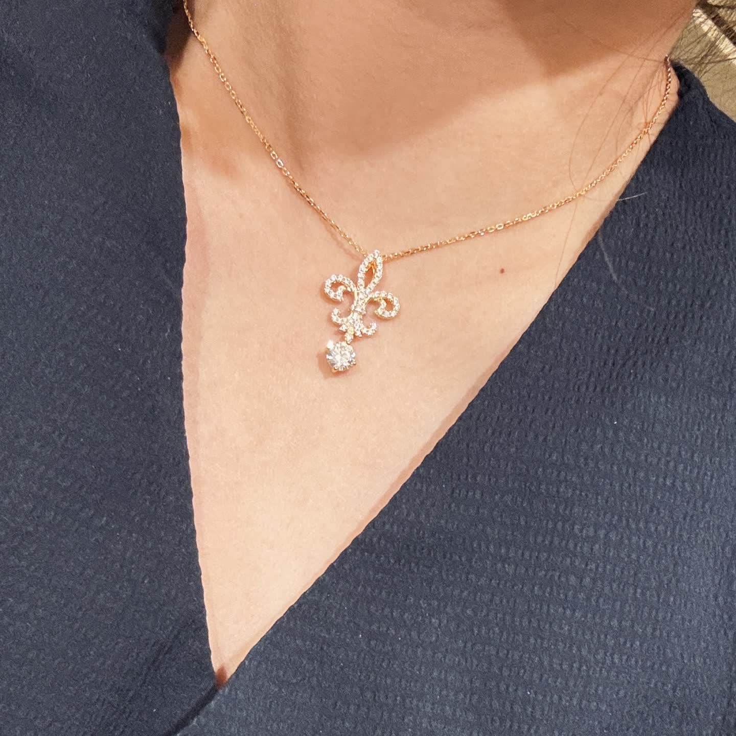 Tiffany & Co Fleur-de-lis Diamond Pendant Necklace